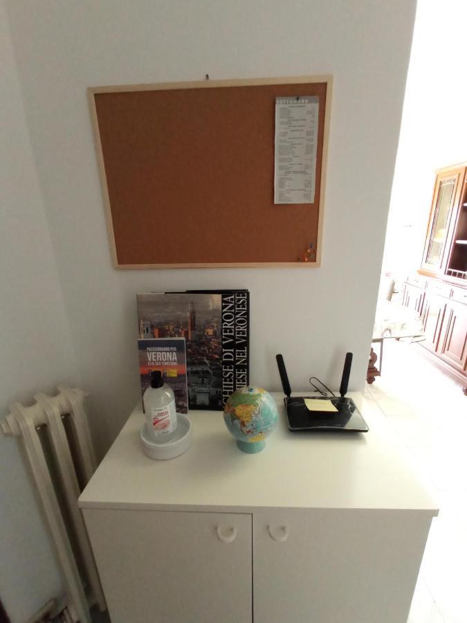 Casa Doretta - Camere Rooms เวโรนา ภายนอก รูปภาพ